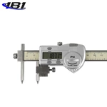 Center distance digital caliper
